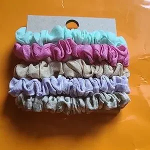 Nwt! Madewell five-pack MWL skinny scrunchie set in aster bloom Madewell | Accessories | Nwt Madewell Fivepack Mwl Skinny  main image 2